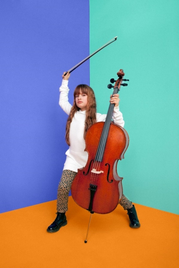 Financiële ondersteuning aan culturele organisaties in Amsterdam die sociaal-culturele projecten organiseren voor Amsterdamse jongeren - Project 10762Cello Biënnale De Bestorming